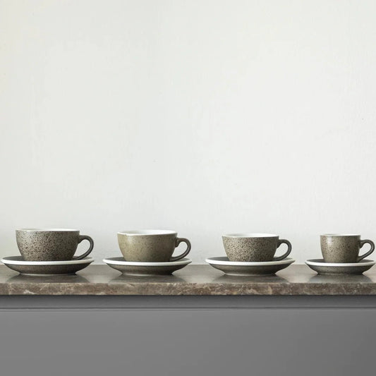 Loveramics Egg Cappuccino 200ml Kop en Schotel