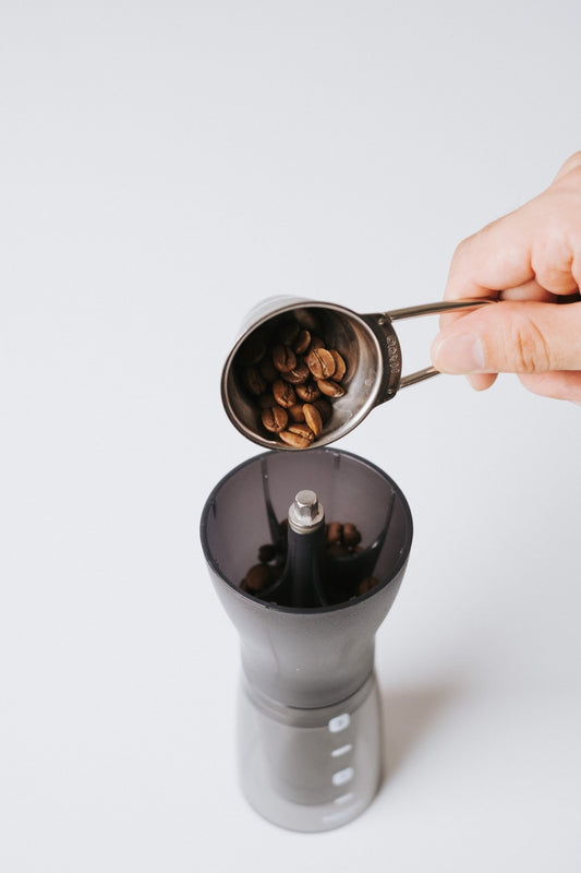 Hario Koffiemolen Mini Slim Plus